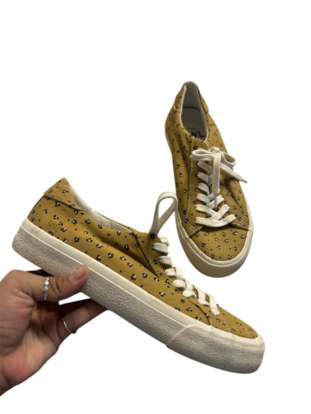 Madewell Mustard Leopard Canvas Low-Top Sneakers - Women Size 8